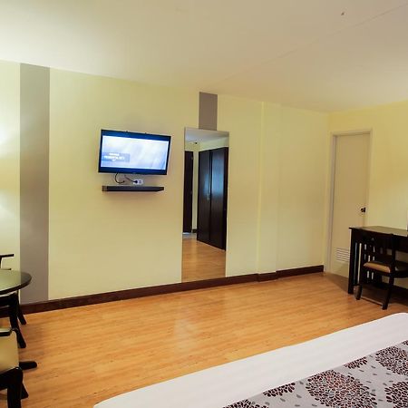 Garden View Hotel Анхелес Экстерьер фото