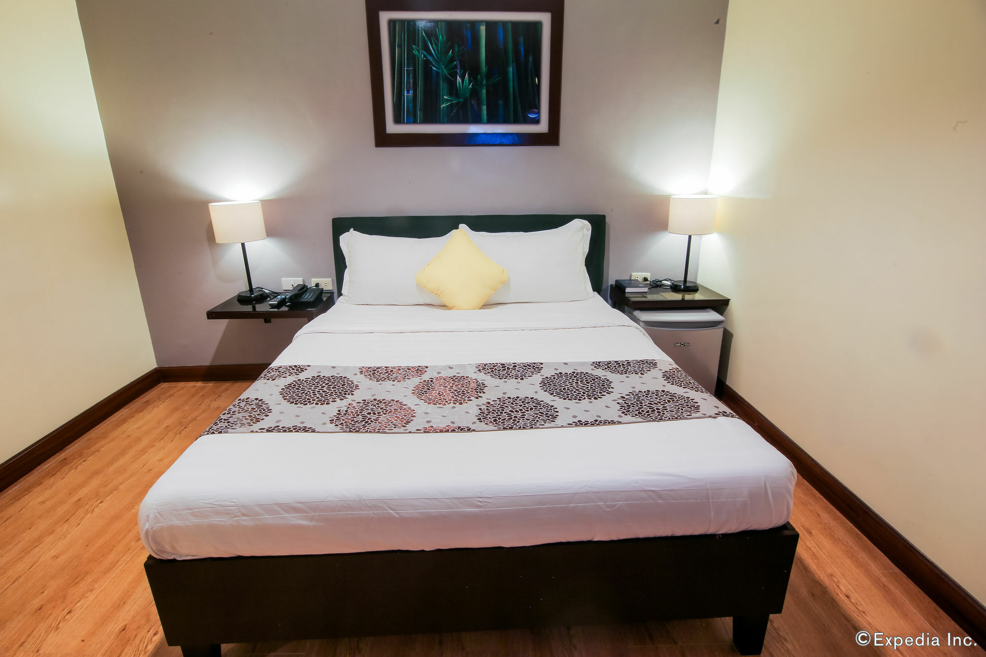 Garden View Hotel Анхелес Экстерьер фото